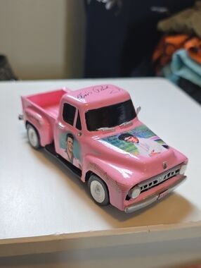 Elvis Presley Ford Collectible Car